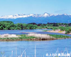 北上川と奥羽山脈